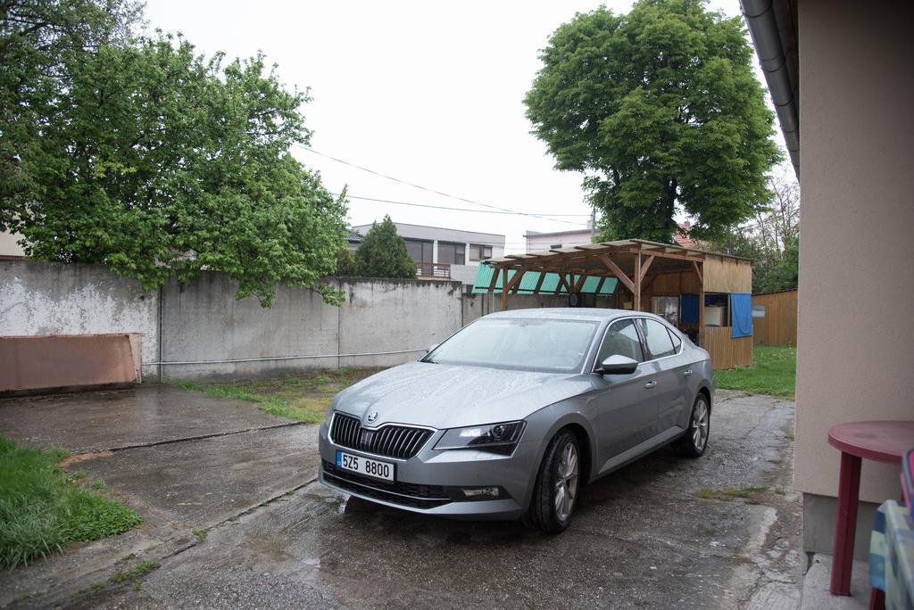 Ubytovani Sykora Apartments Veľký Meder Exterior foto